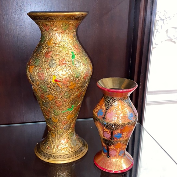 Traditional Vases - Picture 1 of 5